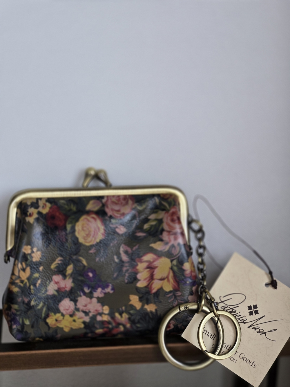 Patricia Nash English Country Floral Kisslock Coin Purse Keychain Wallet